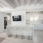 Βίλα Nafsithoi, Agios Lazaros *