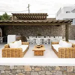 Βίλα Nafsithoi, Agios Lazaros