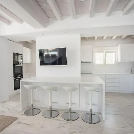 Villa Nafsithoi, Agios Lazaros *