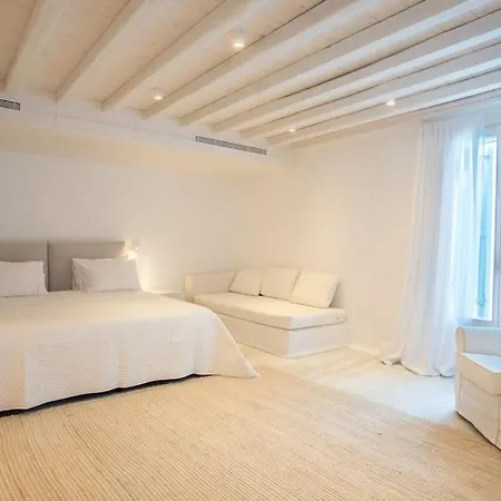 Nafsithoi, Agios Lazaros